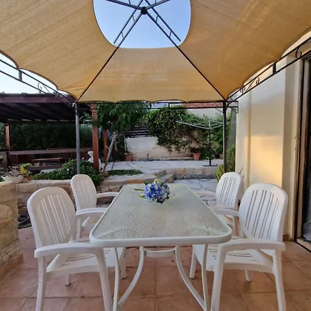 Villa Cyprus Style Stone *