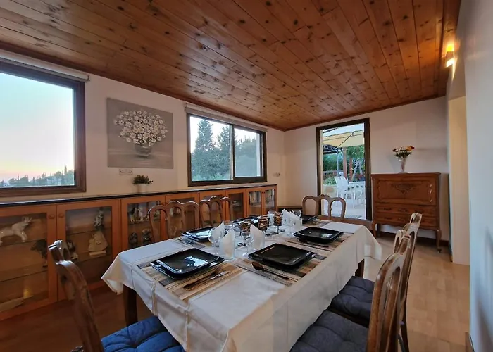 Cyprus Style Stone Πάφος