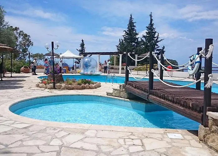 Вилла Cyprus Style Stone Пафос